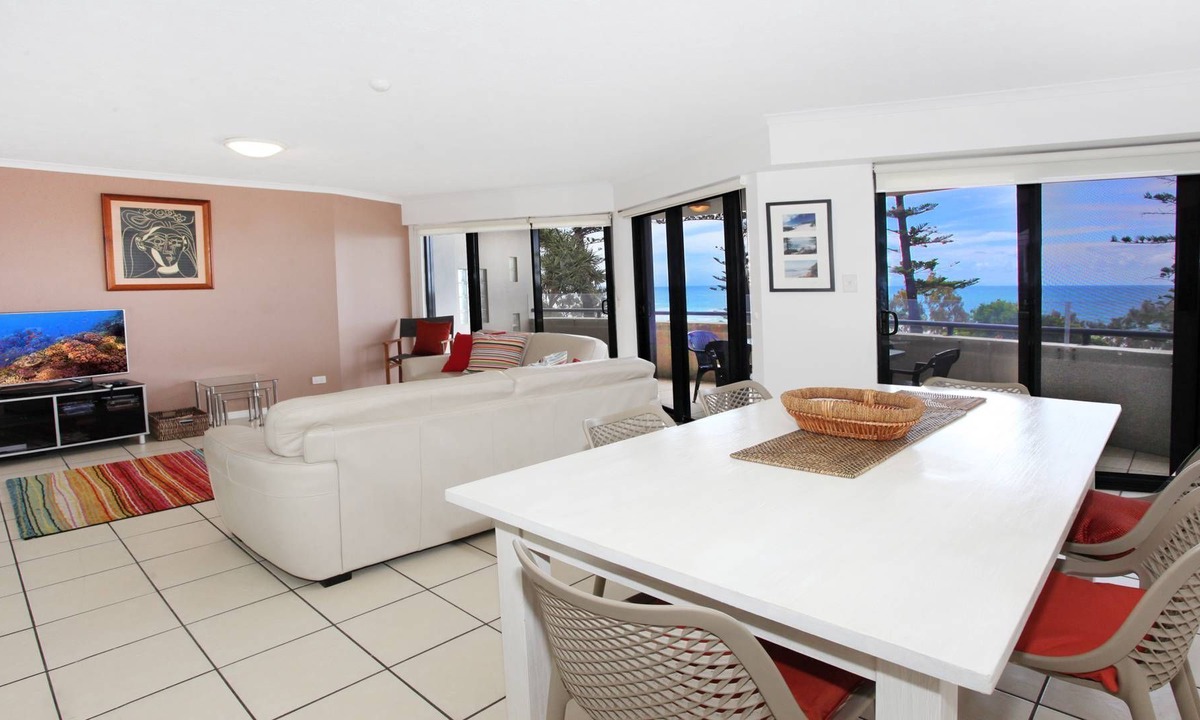 Coolum Beach Apartment | Unit 1 'The Rocks' at Coolum Beach