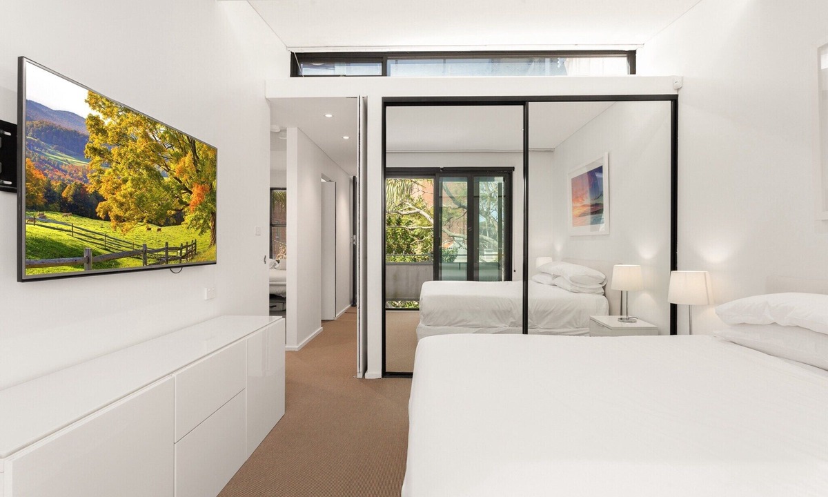 Darlinghurst Apartment | 3-Bedroom Home in the Heart of Darlinghurst