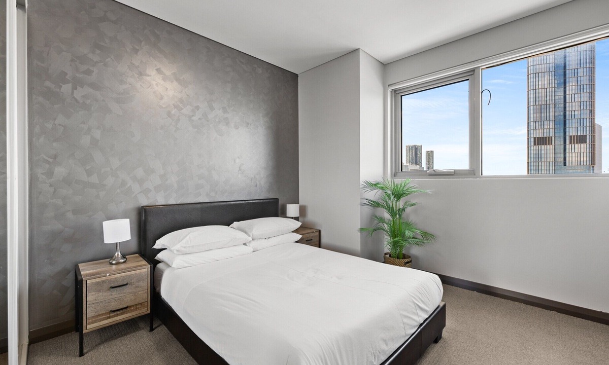 Parramatta CBD Apartment | Central 2-Bed with Parking & Stunning Views