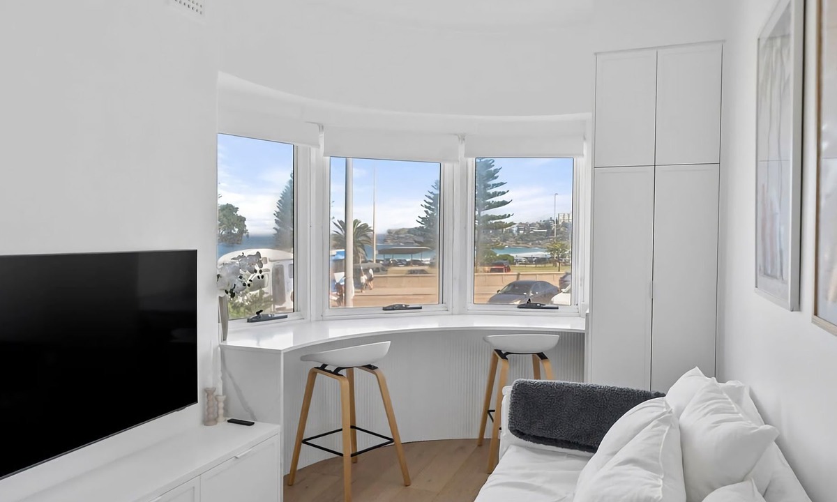 Bondi Beach Apartment | Surf Sand and Sunsets Your Bondi Beach Escape