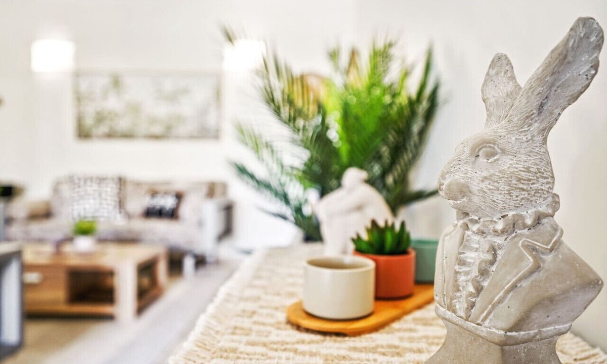 Westcourt Apartment | 116 Cairns One Resort Style Accomodation- Tropical Luxury | Resort-Style Living | Pools, Tennis, & More!