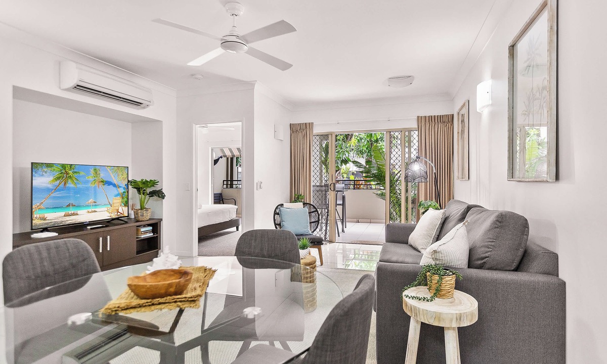 Westcourt Apartment | Luxurious Resort Apartment with 9 Pools and Patio