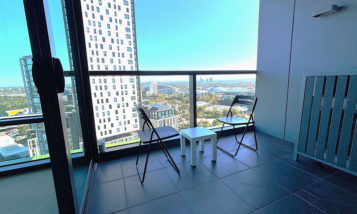 Sydney Olympic Park Apartment | Spectacular views of this amazing Olympic Park apartment (entire place)