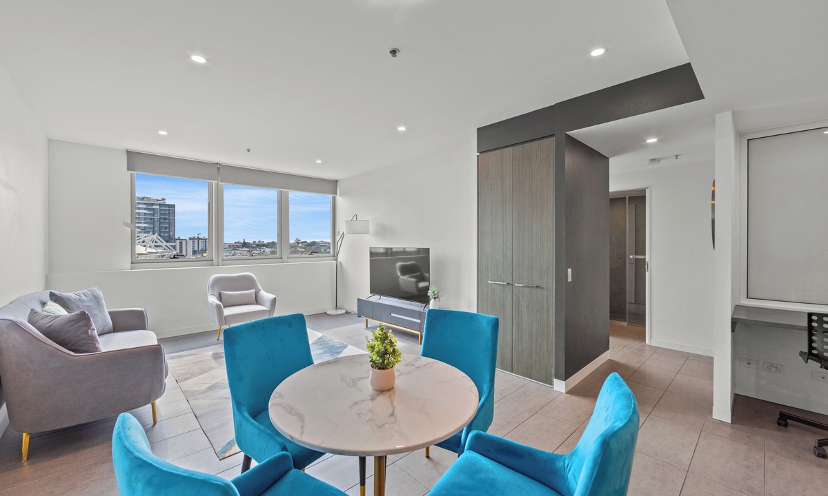 Woolloongabba Apartment | Trafalgar Lane Apartments by CLLIX