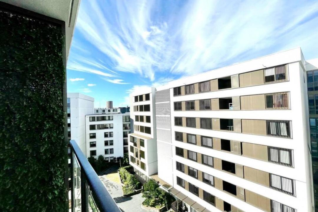 Wentworth Point Apartment | SkyPark Oasis Retreat 2Br@ close to Olympicpark