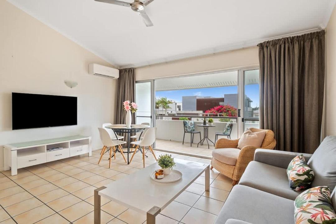 Noosa Heads Apartment | Prime Noosa location with pool