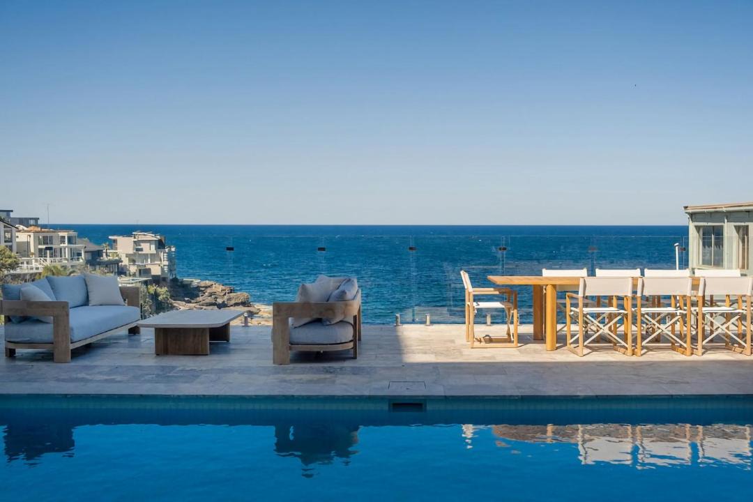 Maroubra Apartment | Lurline Bay Retreat, Heated Pool and 4BR Luxury
