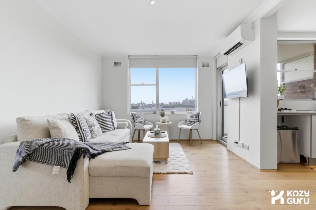 Mosman Apartment | Mosman | Stunning Opera & Bridge View | KozyGuru