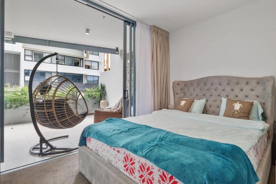 West End Apartment | Enclave Apartments West End