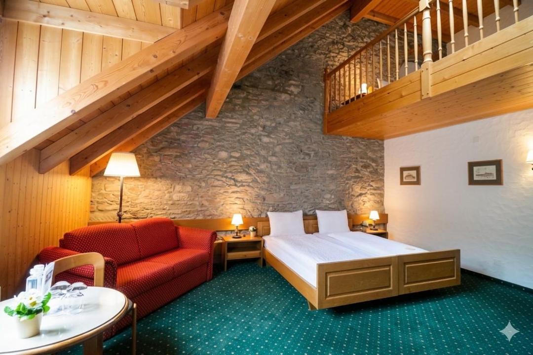 Huttwil Hotel | Hotel guter Hirte