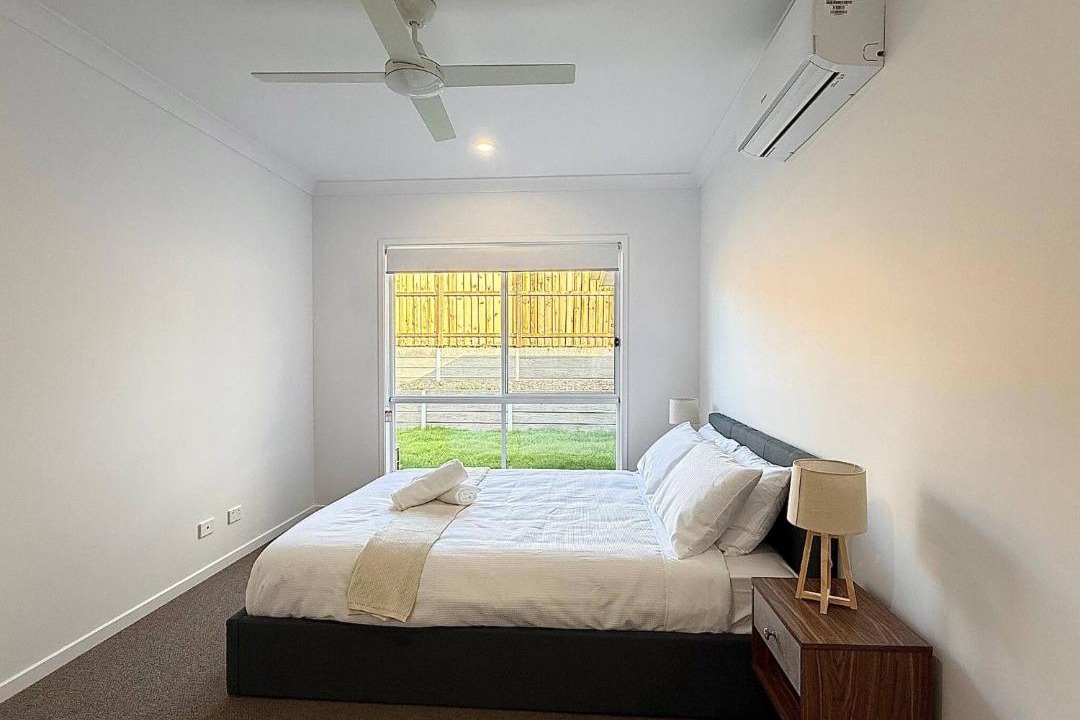 Brisbane House | 4BR New House, Easy Vibes in White Rock - Perfect for families!