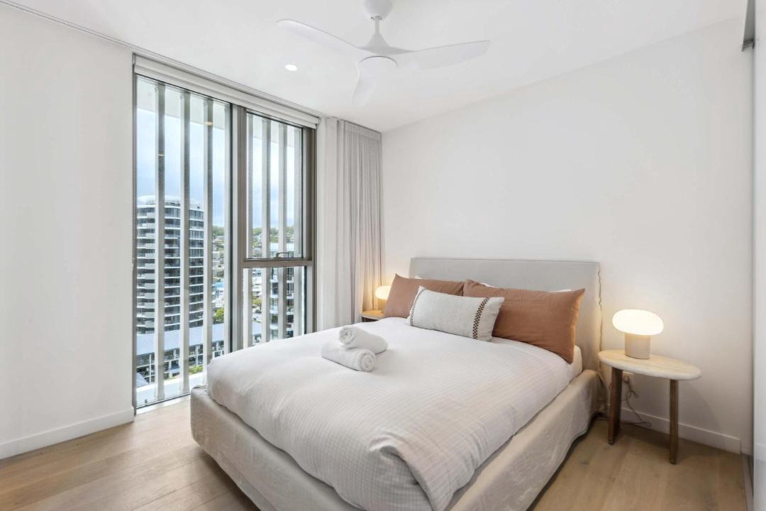 Burleigh Heads Apartment | Picasso By Khove