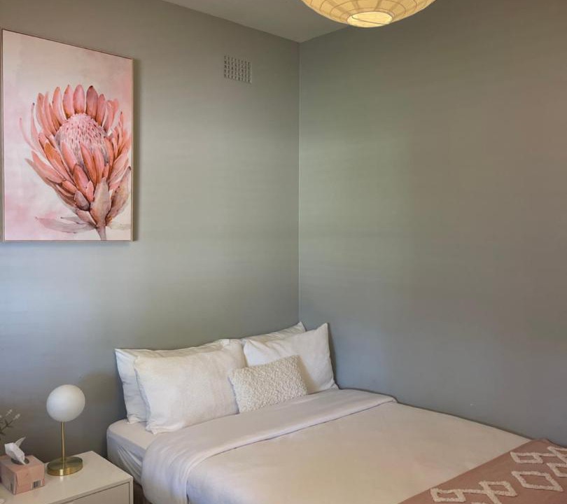 Blacktown House | Charming & Cozy 2BR Cottage