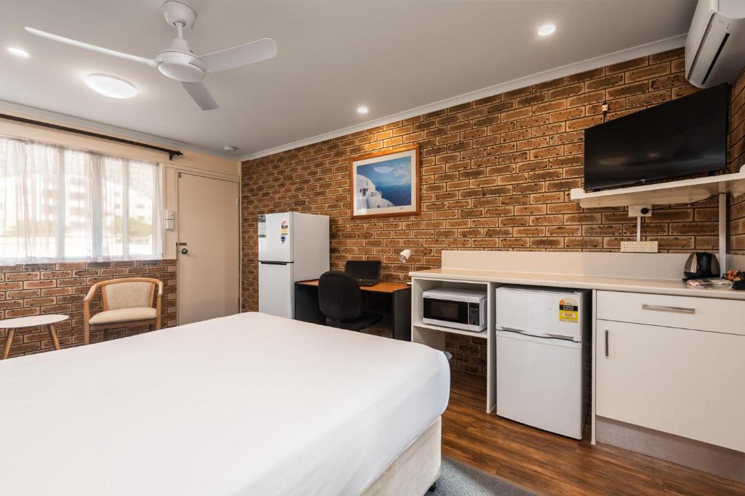 Marcoola Hotel | Sunshine Coast Airport Motel