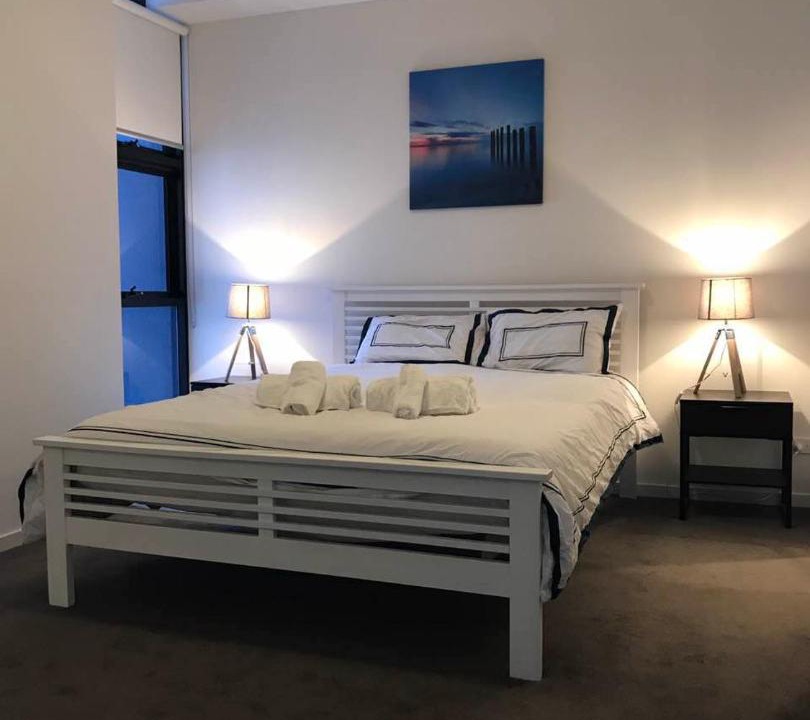 Liverpool Apartment | Luxury Apt with 2BR plus 2Bath