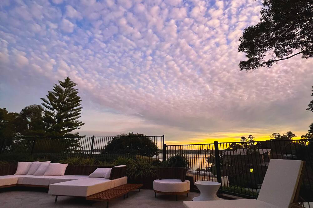 Photo of Patio Balcony in Bolton Point