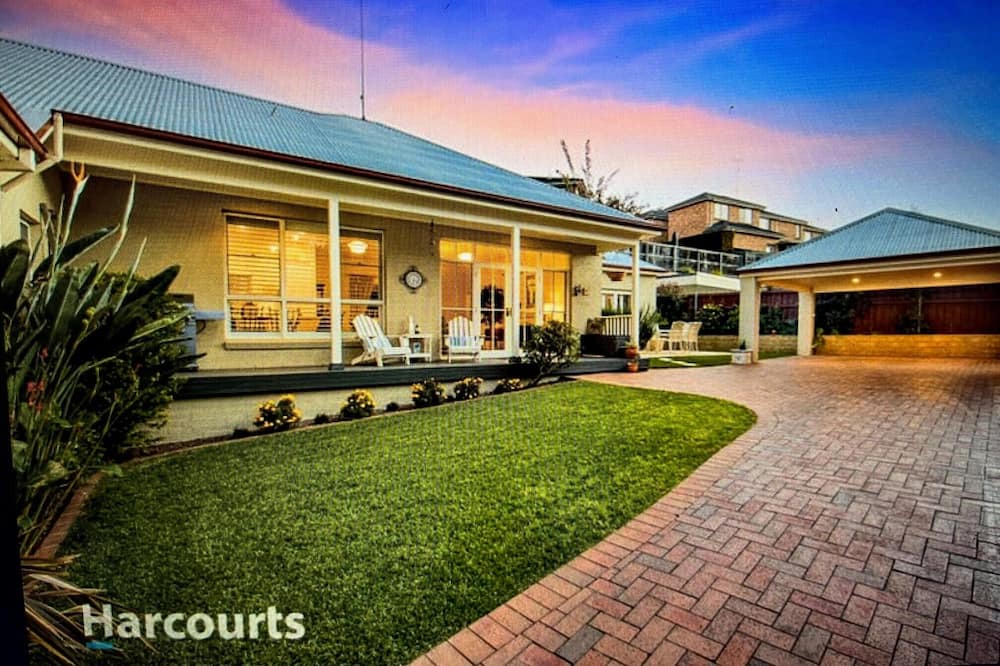 Photo of Outdoor in Kellyville