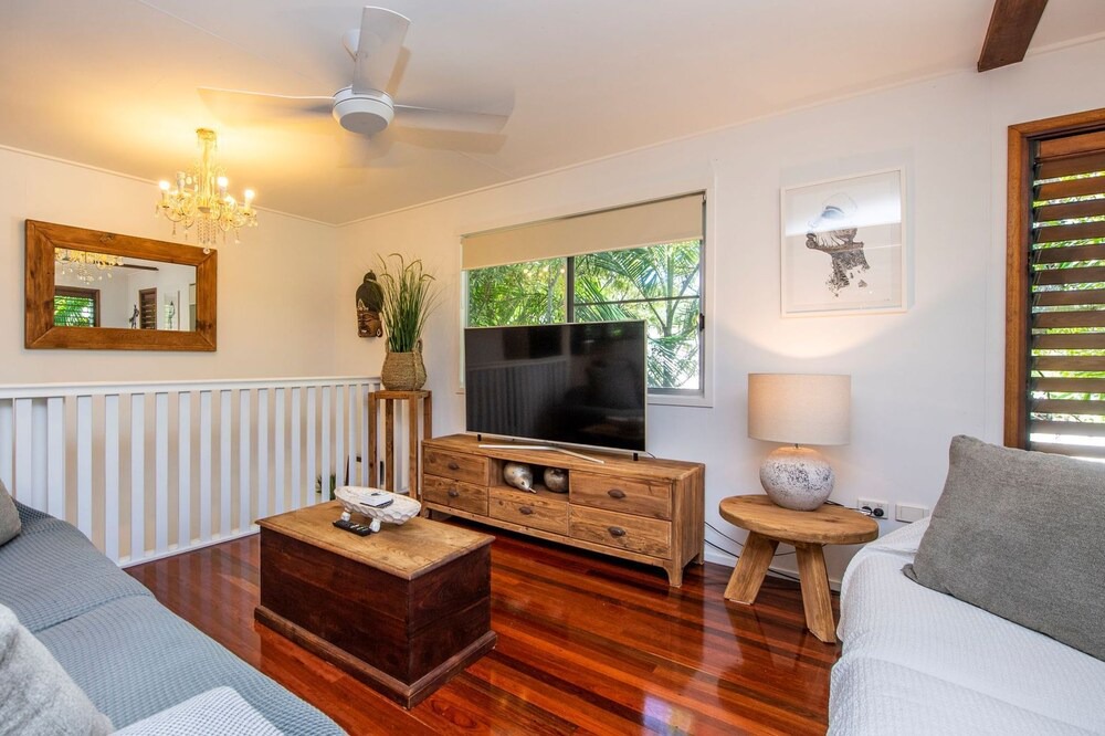 Photo of Bedroom in Picnic Bay