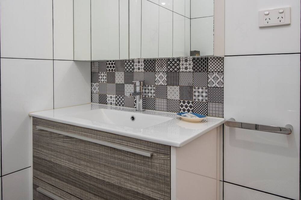 Photo of Kitchen in Picnic Bay
