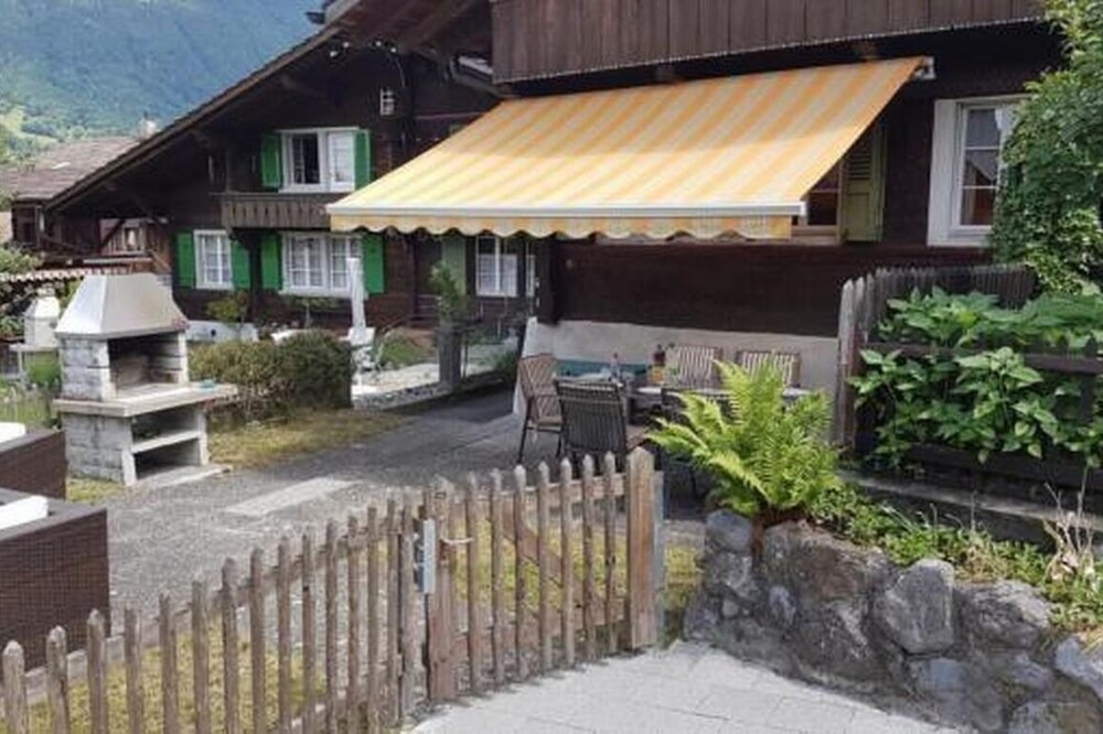Photo of Outdoor in Boenigen
