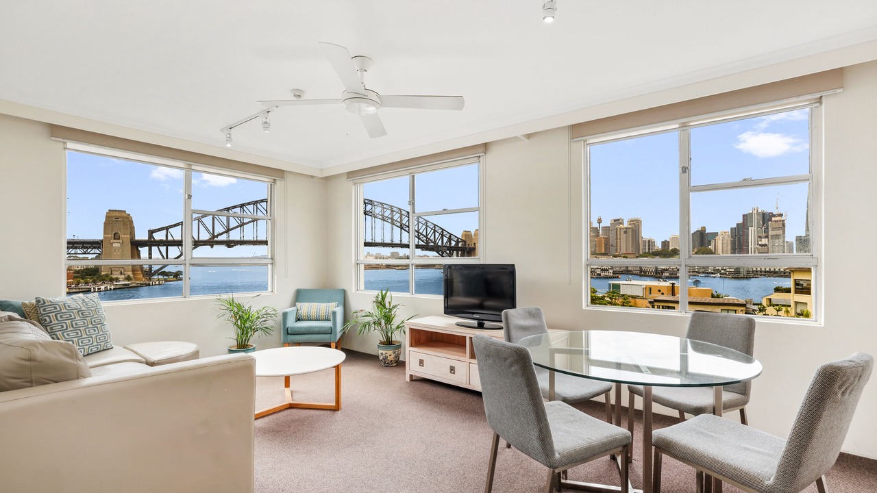 Photo of Livingroom in McMahons Point