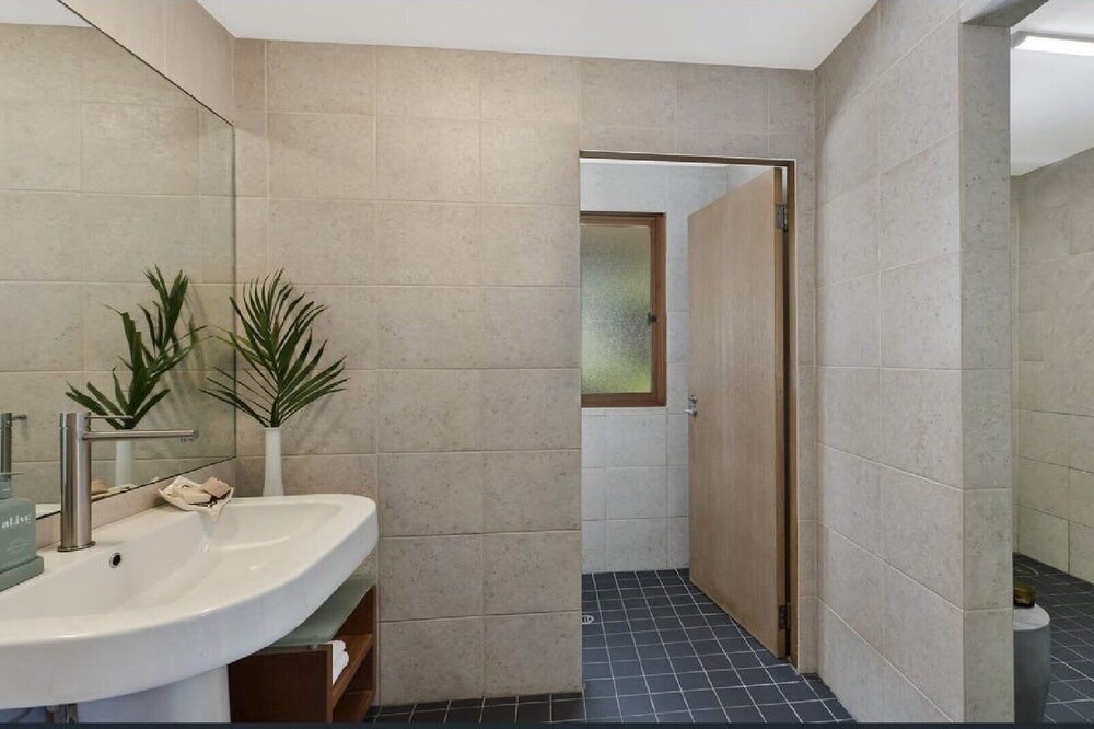 Photo of Bathroom in Blackwall