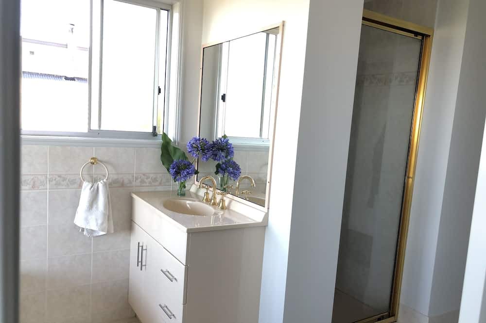 Photo of Bathroom in Mount Tamborine