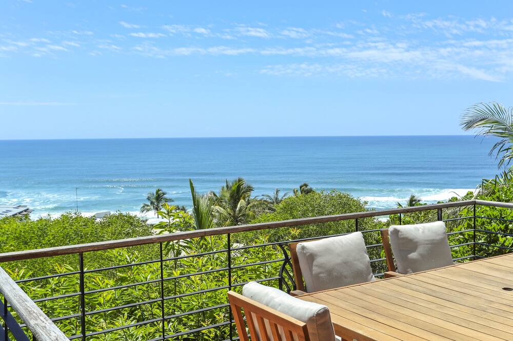 Photo of Patio Balcony in Sunshine Beach