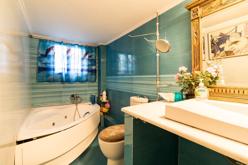 Photo of Bathroom in Piraeus