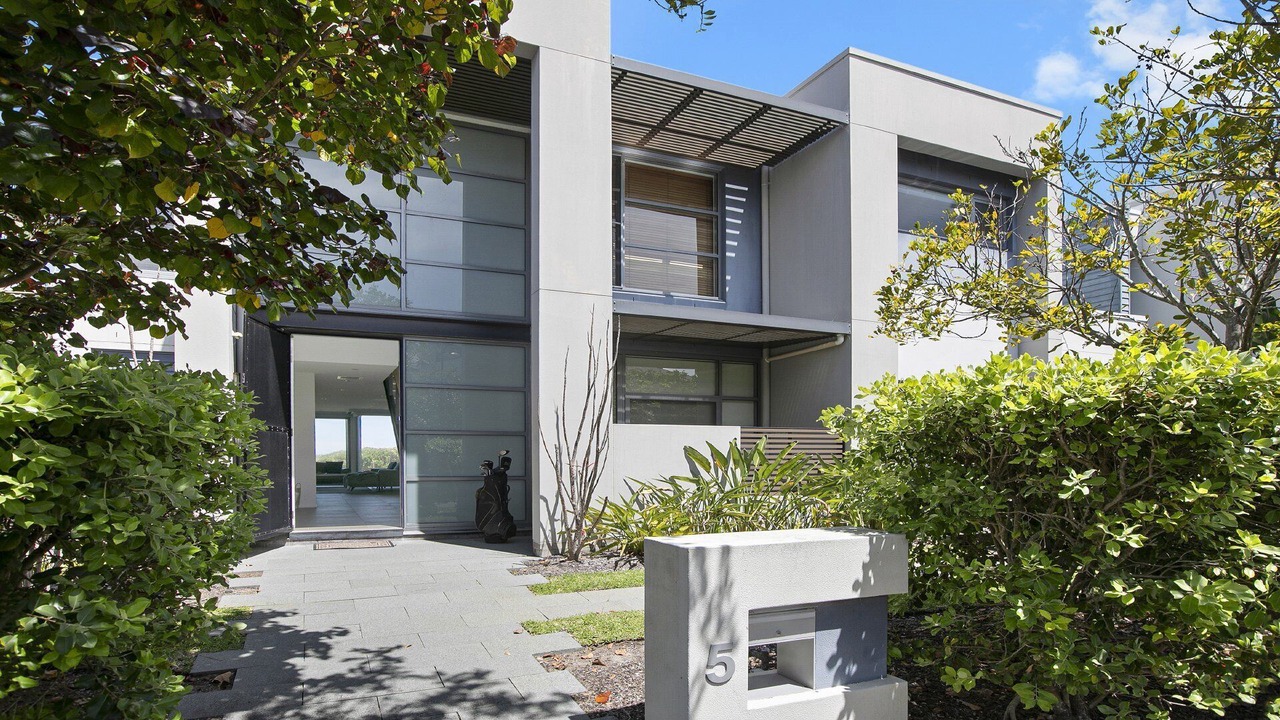 Photo of Outdoor in Magenta Shores
