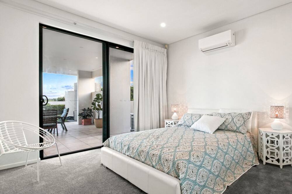 Photo of Bedroom in Battery Hill
