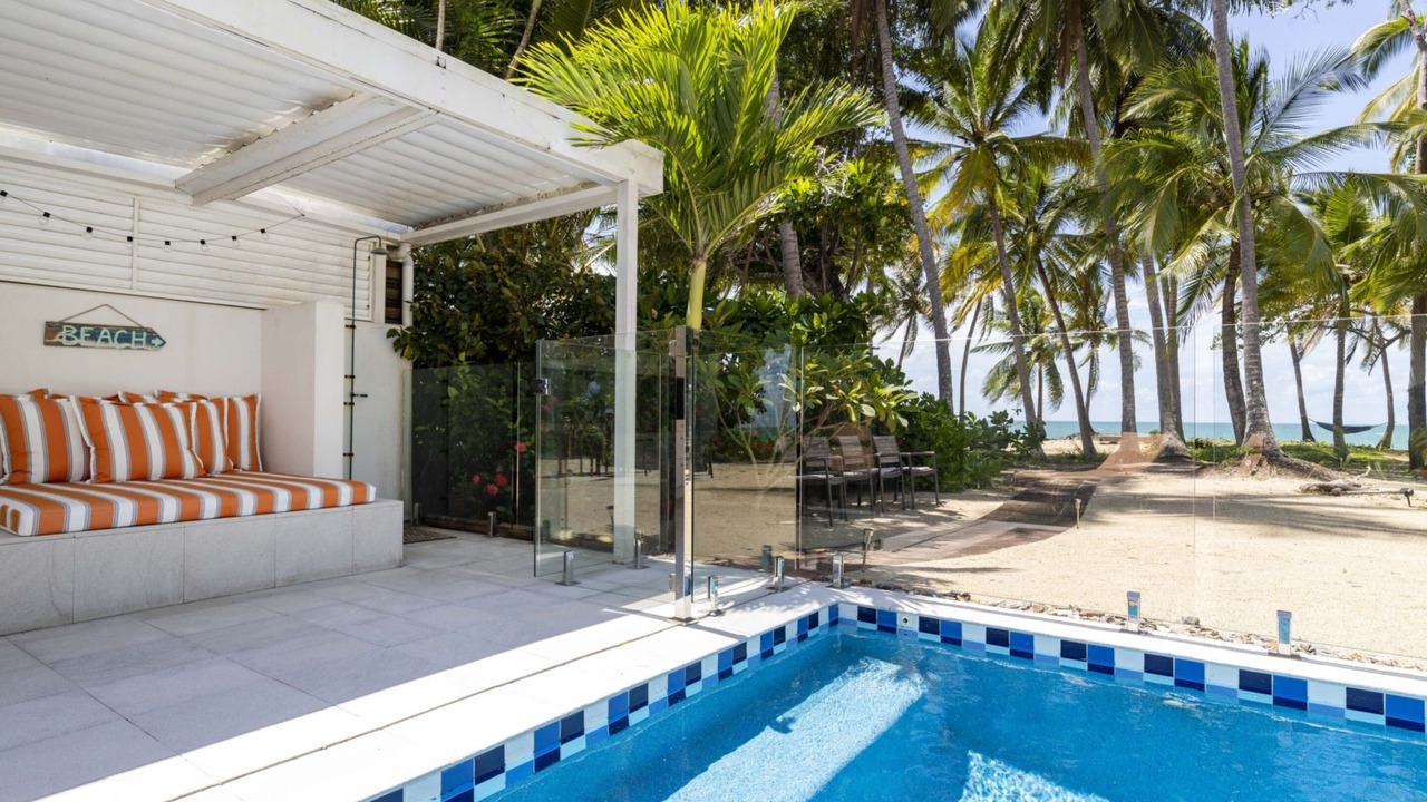 Photo of Outdoor in Oak Beach