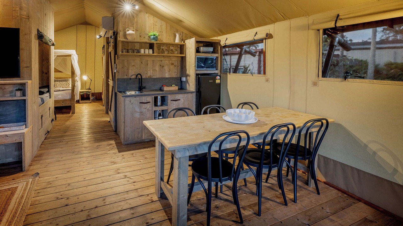 Photo of Kitchen in Helensvale