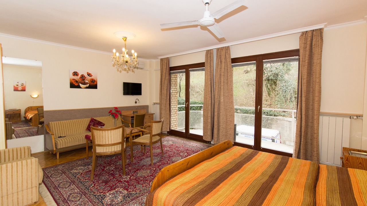 Photo of Bedroom in Castle Hill