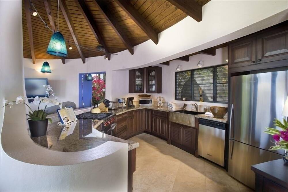 Photo of Kitchen in Little Trunk Bay