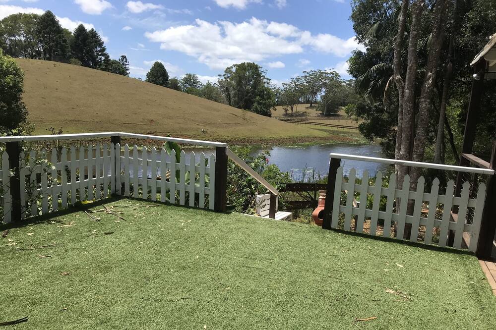 Photo of Outdoor in Booroobin