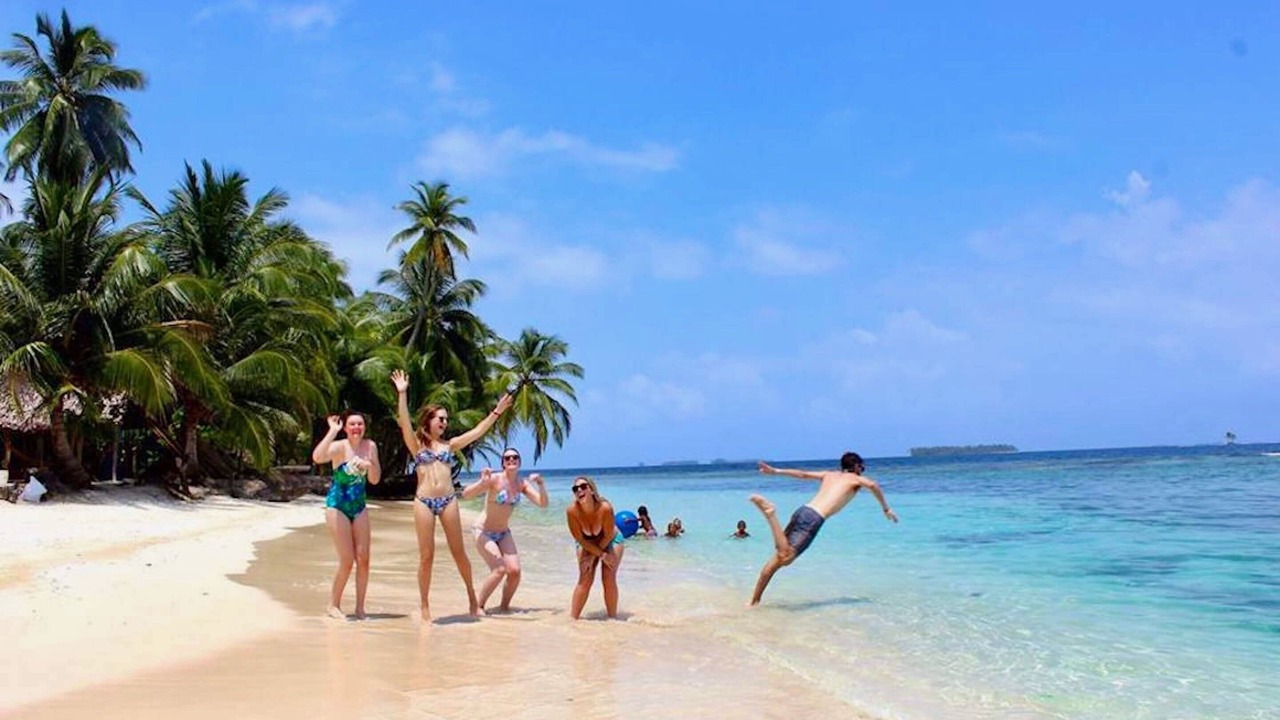 Photo of Others in Nusatupo