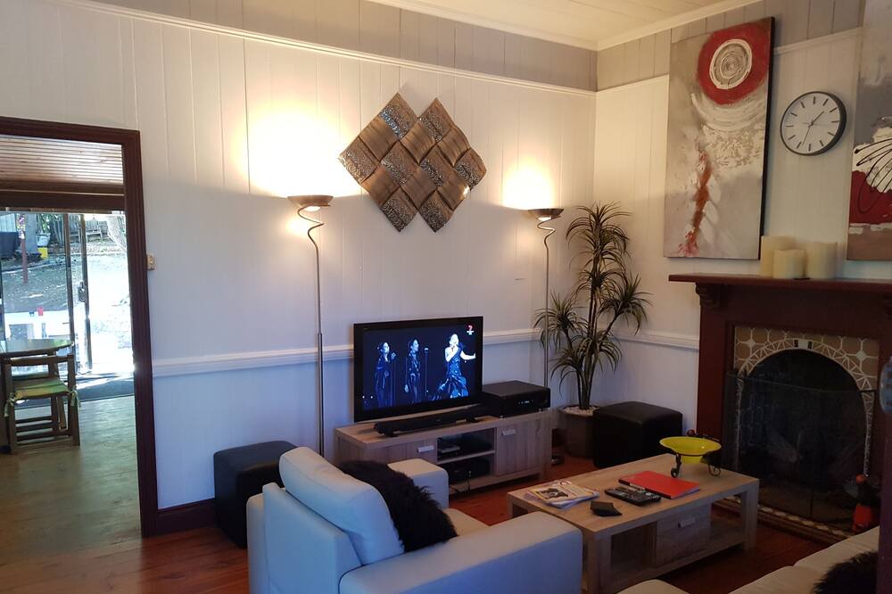 Photo of Livingroom in Kangaroo Point