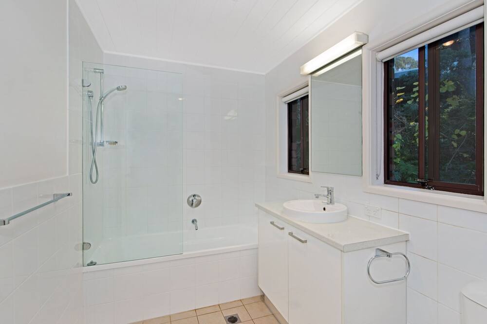 Photo of Bathroom in Macmasters Beach