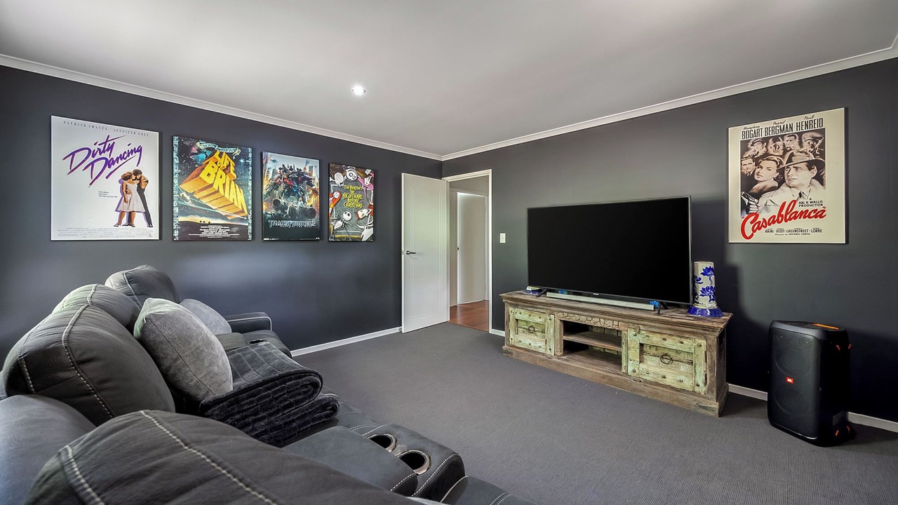 Photo of Livingroom in Diddillibah
