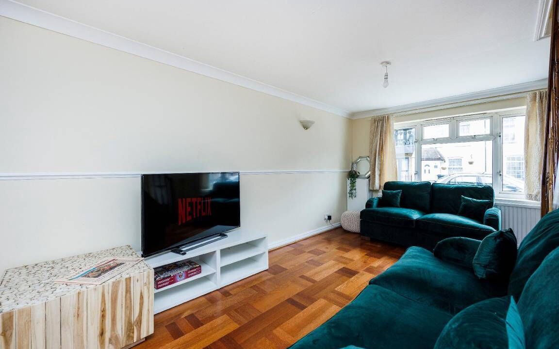 Photo of Livingroom in Glenmore Park