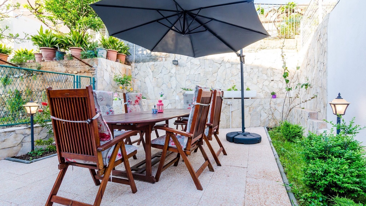 Photo of Outdoor in Gruz