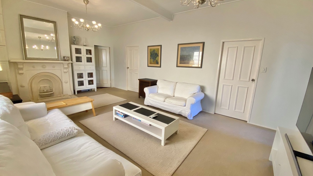 Photo of Livingroom in Highgate Hill