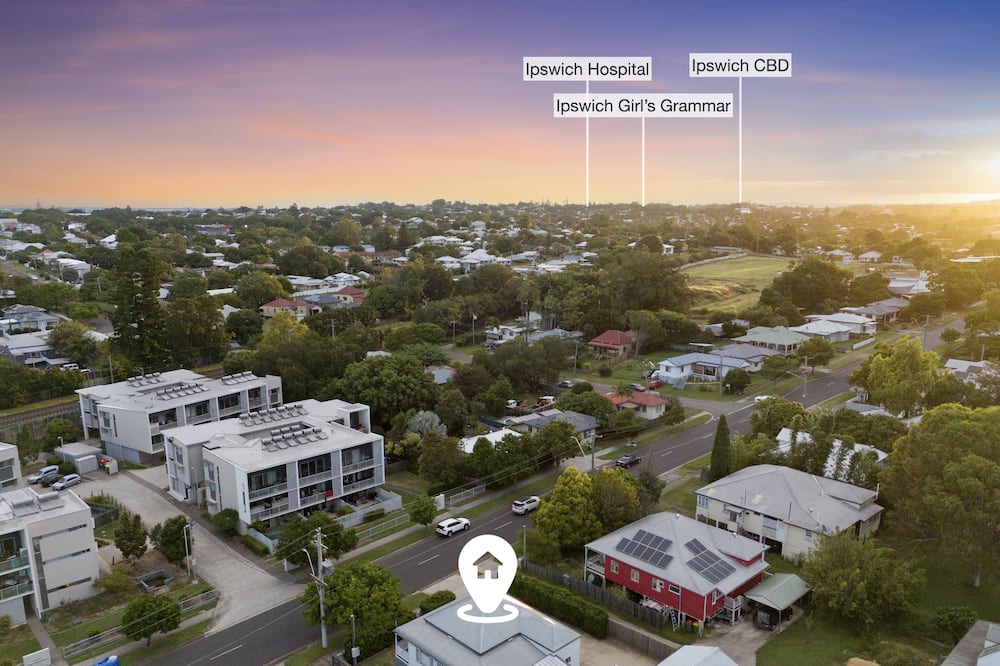 Photo of Outdoor in North Booval