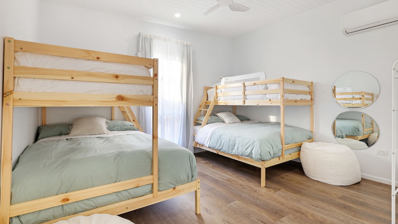 Photo of Bedroom in Burnett Heads