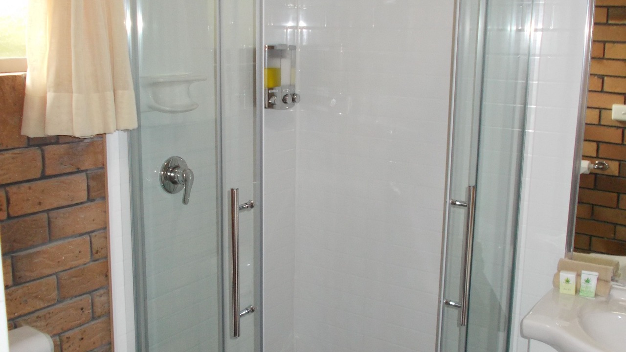 Photo of Bathroom in Oakey