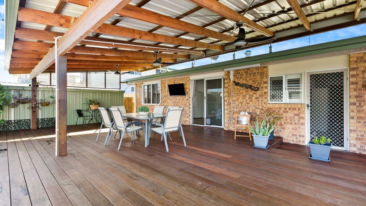 Photo of Outdoor in Traviston