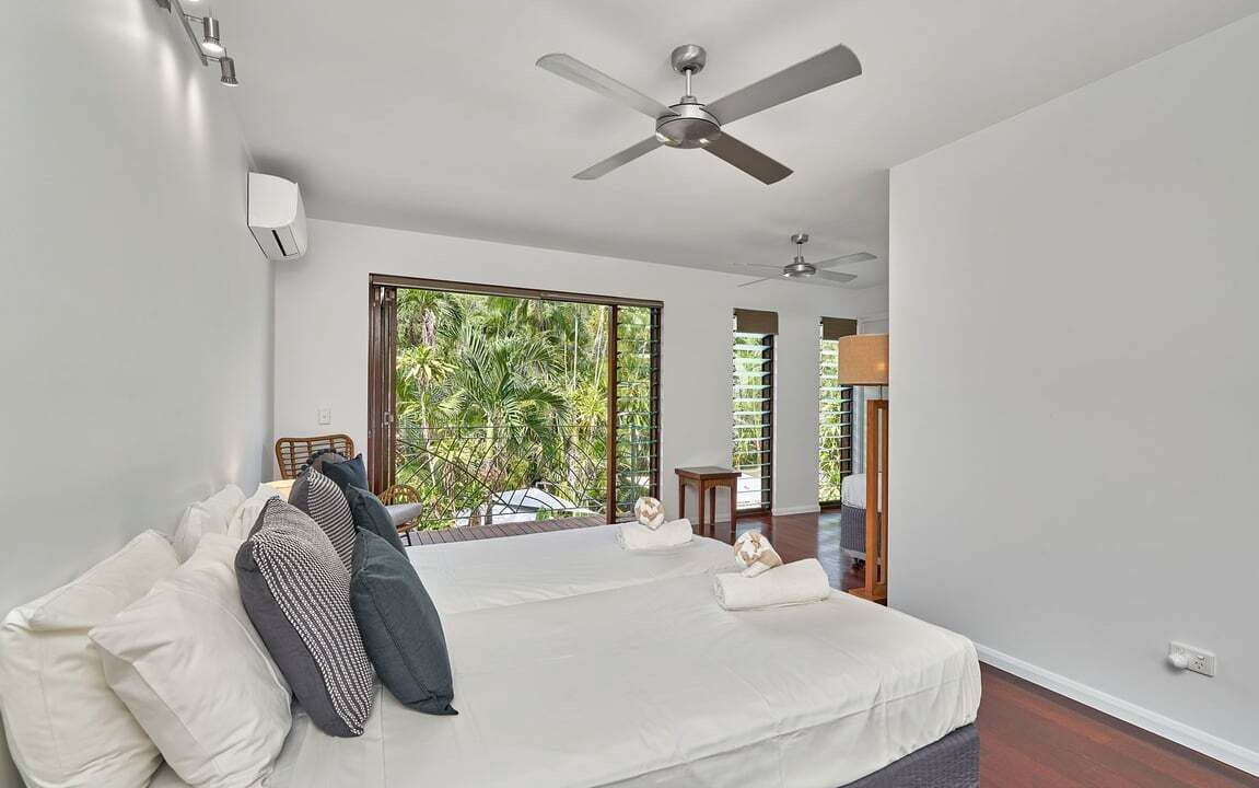Photo of Bedroom in Clifton Beach