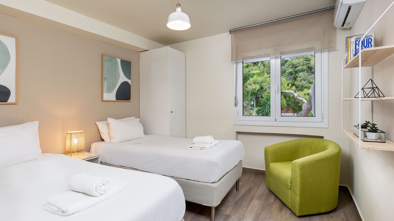 Photo of Bedroom in Vouliagmeni