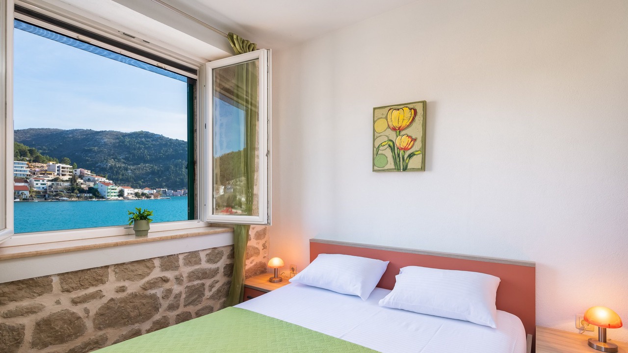 Photo of Bedroom in Blace
